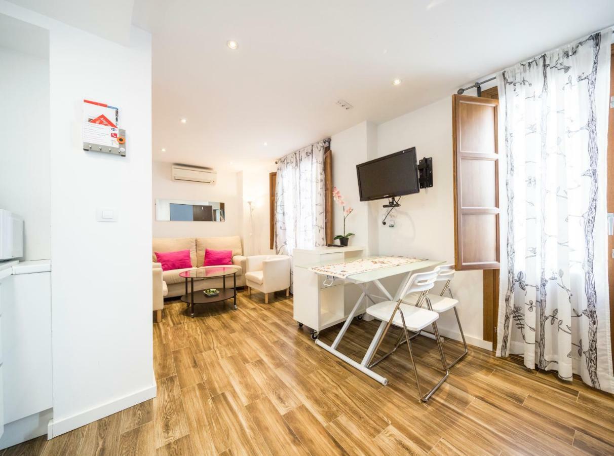 Livings En Elvira Centro Apartment Гранада Екстериор снимка